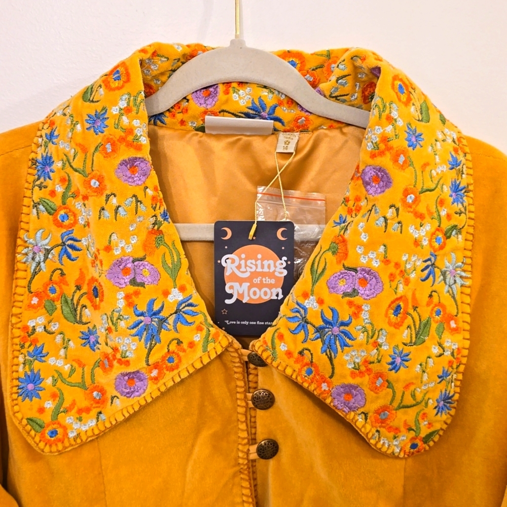 The Hippie Shake Hollywood Gold Jacket - NEW - Picture 9 of 17